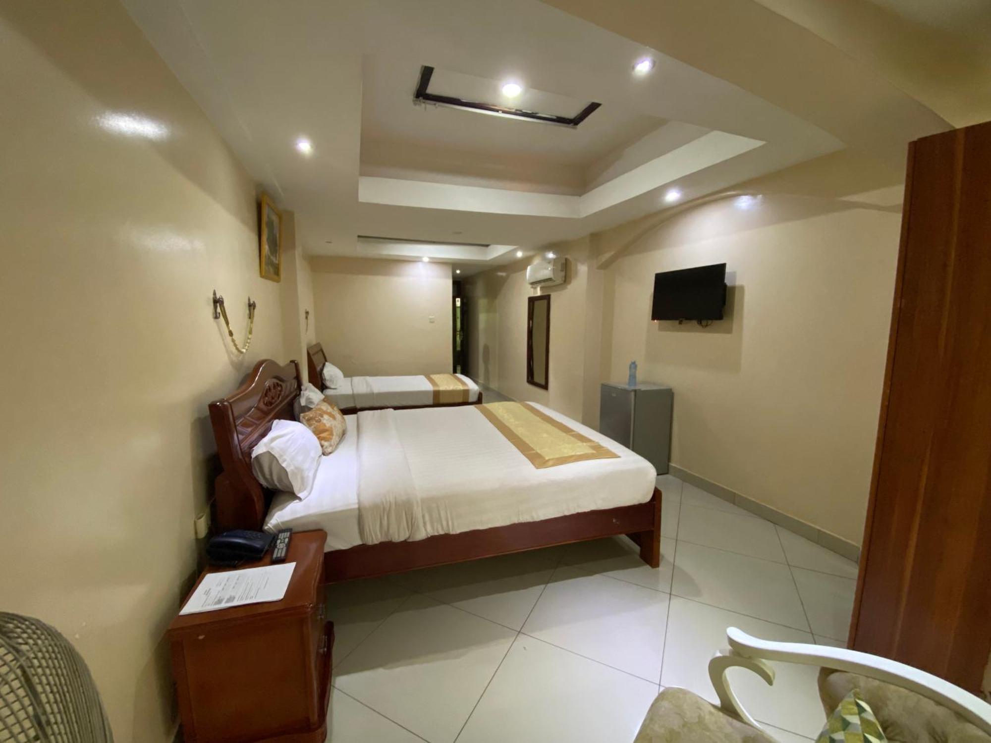 La Grande Hotel Kampala Luaran gambar